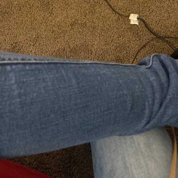 Meet your Posher, Kasey - Picture 1 of 2